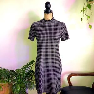 Short Sleeve Plaid Shift Dress